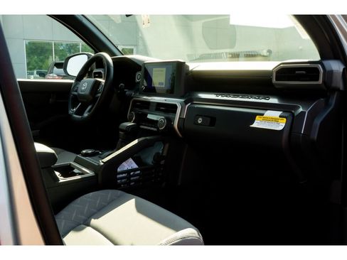 New 2026 Toyota Tacoma SR5 AWD/4WD image 17
