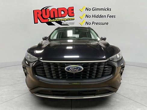 Used 2024 Ford Escape Platinum AWD/4WD image 9