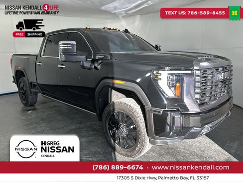 Used 2024 GMC Sierra 2500 Denali Ultimate image 2