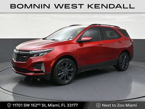 Used 2024 Chevrolet Equinox RS FWD image 1