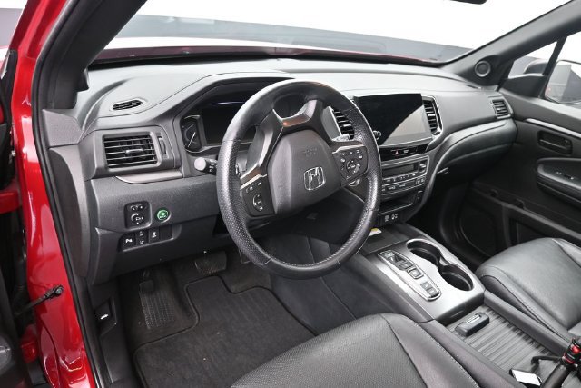Used 2023 Honda Passport EX-L image 11