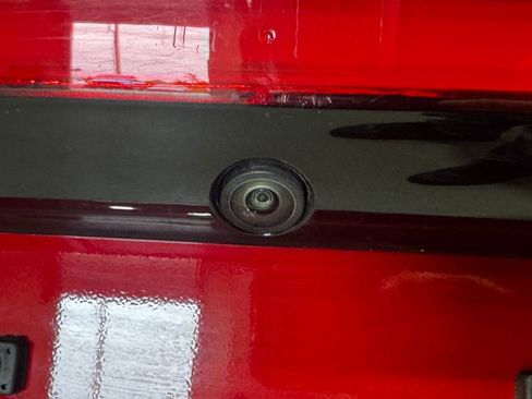 Used 2025 Chrysler Pacifica Select FWD image 23