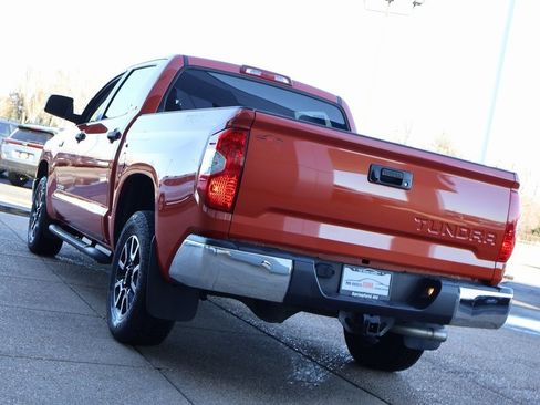 Used 2016 Toyota Tundra SR5 image 4