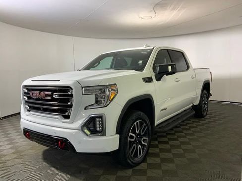 Used 2021 GMC Sierra 1500 AT4 w/ AT4 Premium Package AWD/4WD image 3