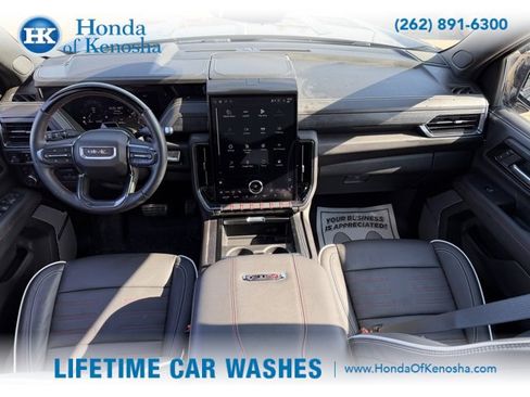 Used 2025 GMC Yukon AT4 Ultimate w/ LPO, Floor Liner Package image 10