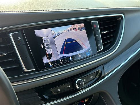 Certified 2022 Buick Enclave Premium image 21