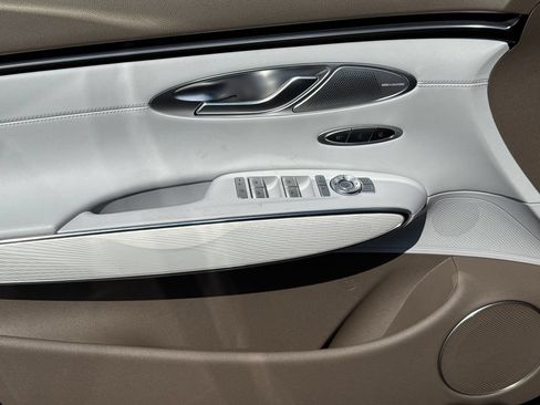 New 2026 Genesis GV70 2.5T Advanced AWD/4WD image 10