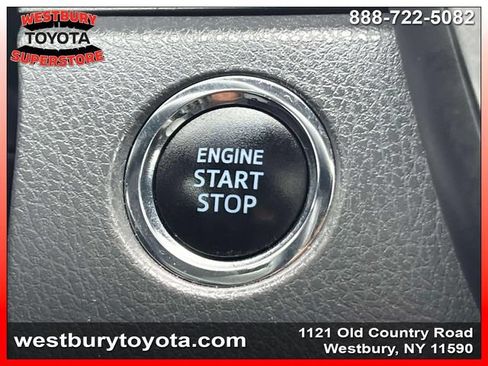 Used 2019 Toyota Camry SE FWD image 30
