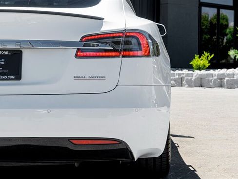 Used 2020 Tesla Model S Performance AWD/4WD image 12