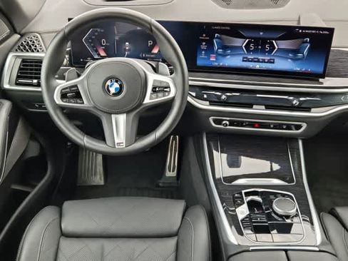 Used 2026 BMW X5 xDrive40i AWD/4WD image 15