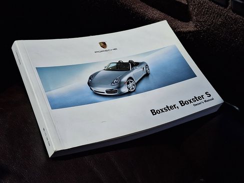 Used 2006 Porsche Boxster RWD image 27