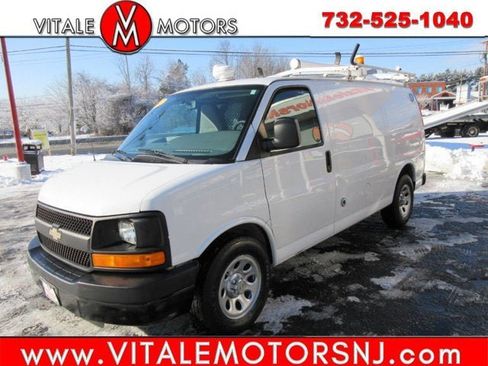 Used 2013 Chevrolet Express 1500 image 1