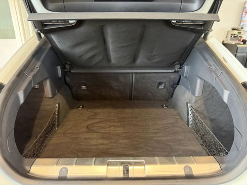 Used 2013 Porsche Panamera 4 Platinum Edition image 23