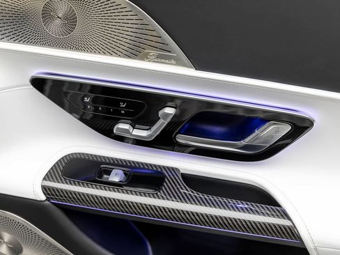 Used 2025 Mercedes-Benz AMG GT 63 image 39