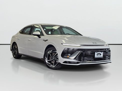 New 2026 Hyundai Sonata SEL AWD/4WD image 1