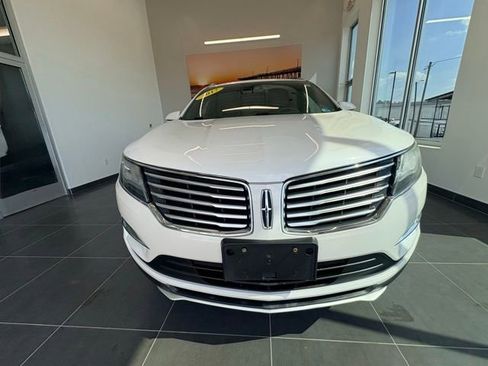 Used 2017 Lincoln MKC Reserve w/ Lincoln MKC Climate Package AWD/4WD image 7