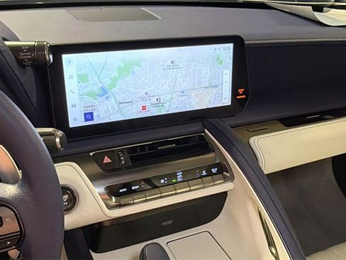 Certified 2025 Lexus LC 500 Coupe image 24