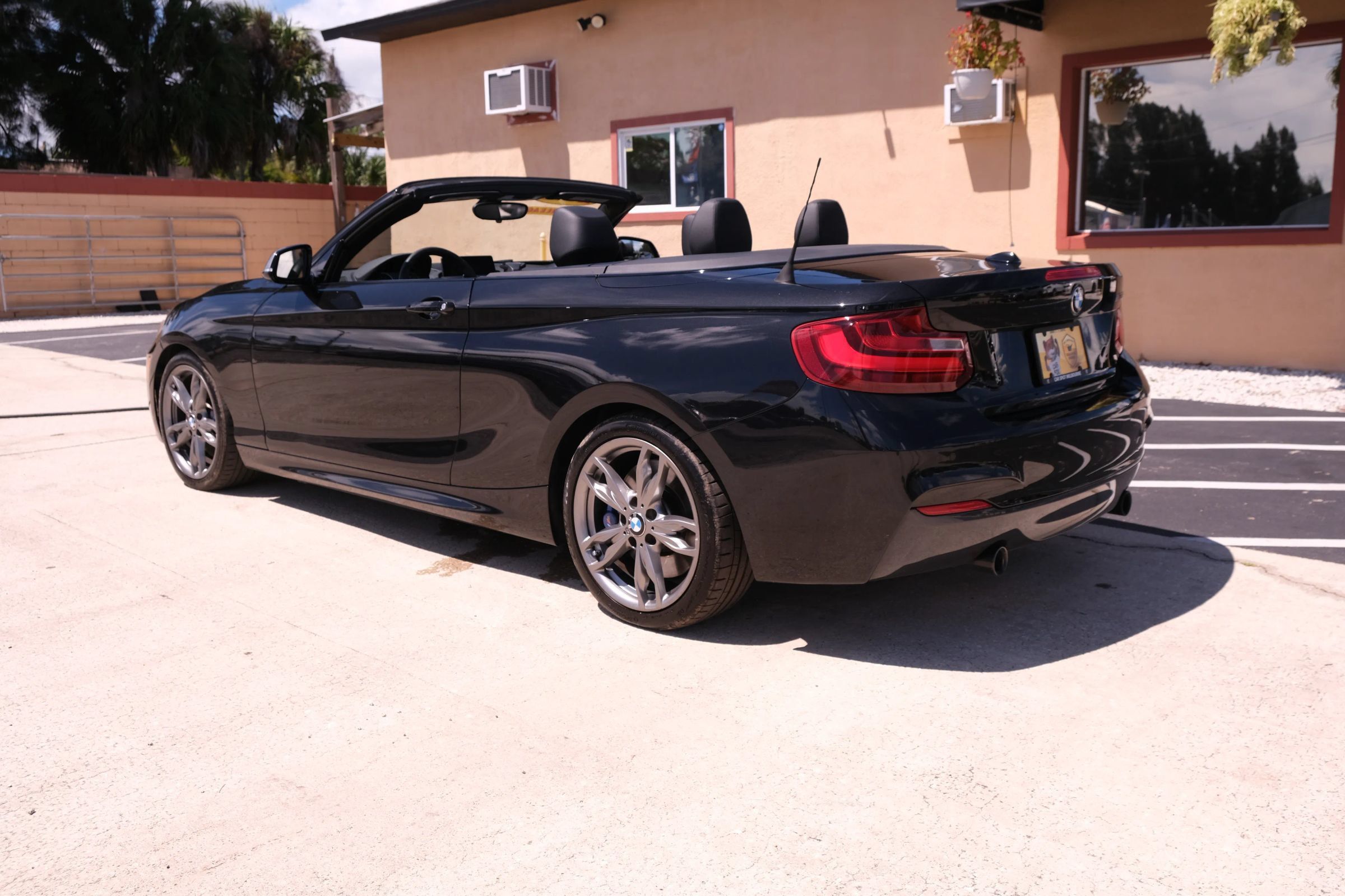 Used 2015 BMW M235i Convertible RWD image 32