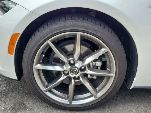 Used 2022 MAZDA MX-5 Miata RF Grand Touring image 7