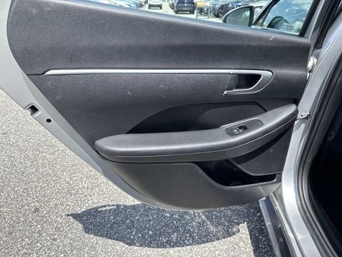 Used 2021 Hyundai Sonata SE FWD image 12