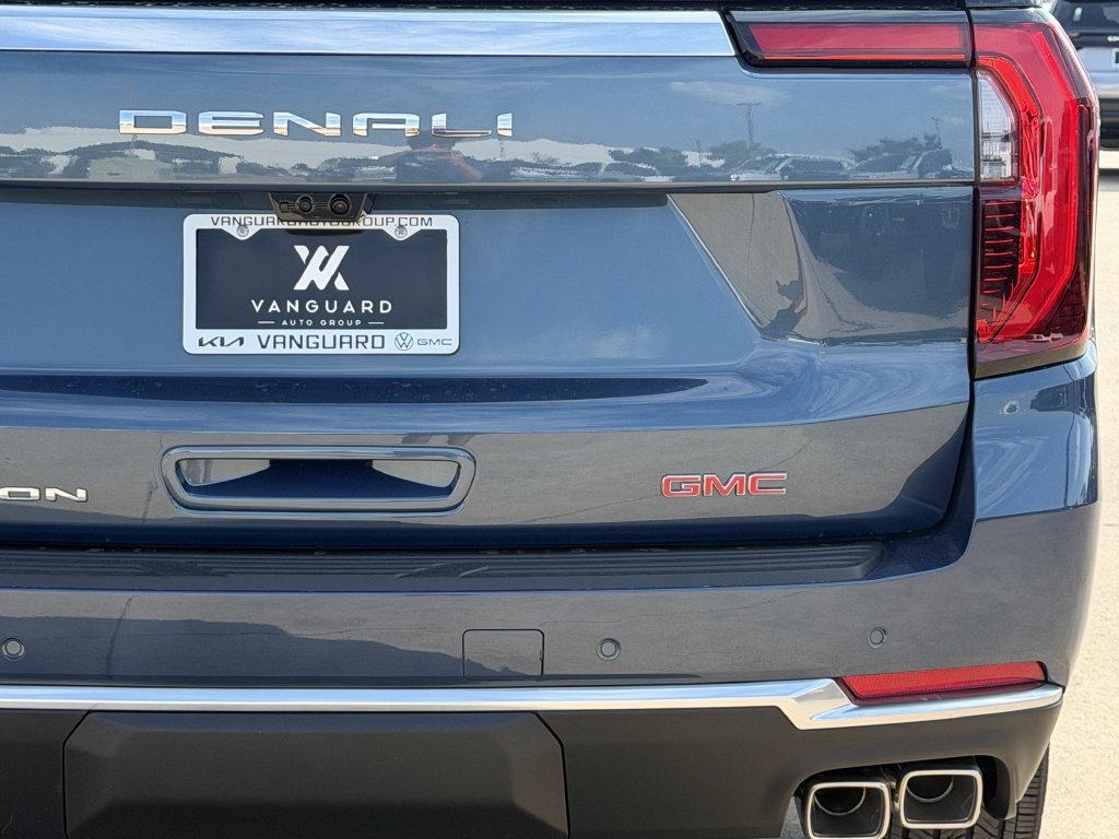 New 2027 GMC Yukon Denali w/ Denali Reserve Package AWD/4WD image 5