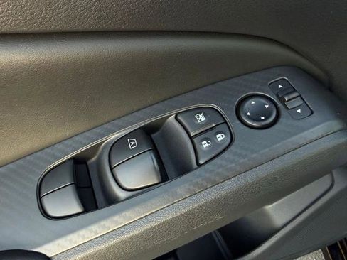 Certified 2025 Nissan Altima 2.5 S FWD image 19