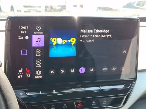 Certified 2023 Volkswagen ID.4 Pro RWD image 19
