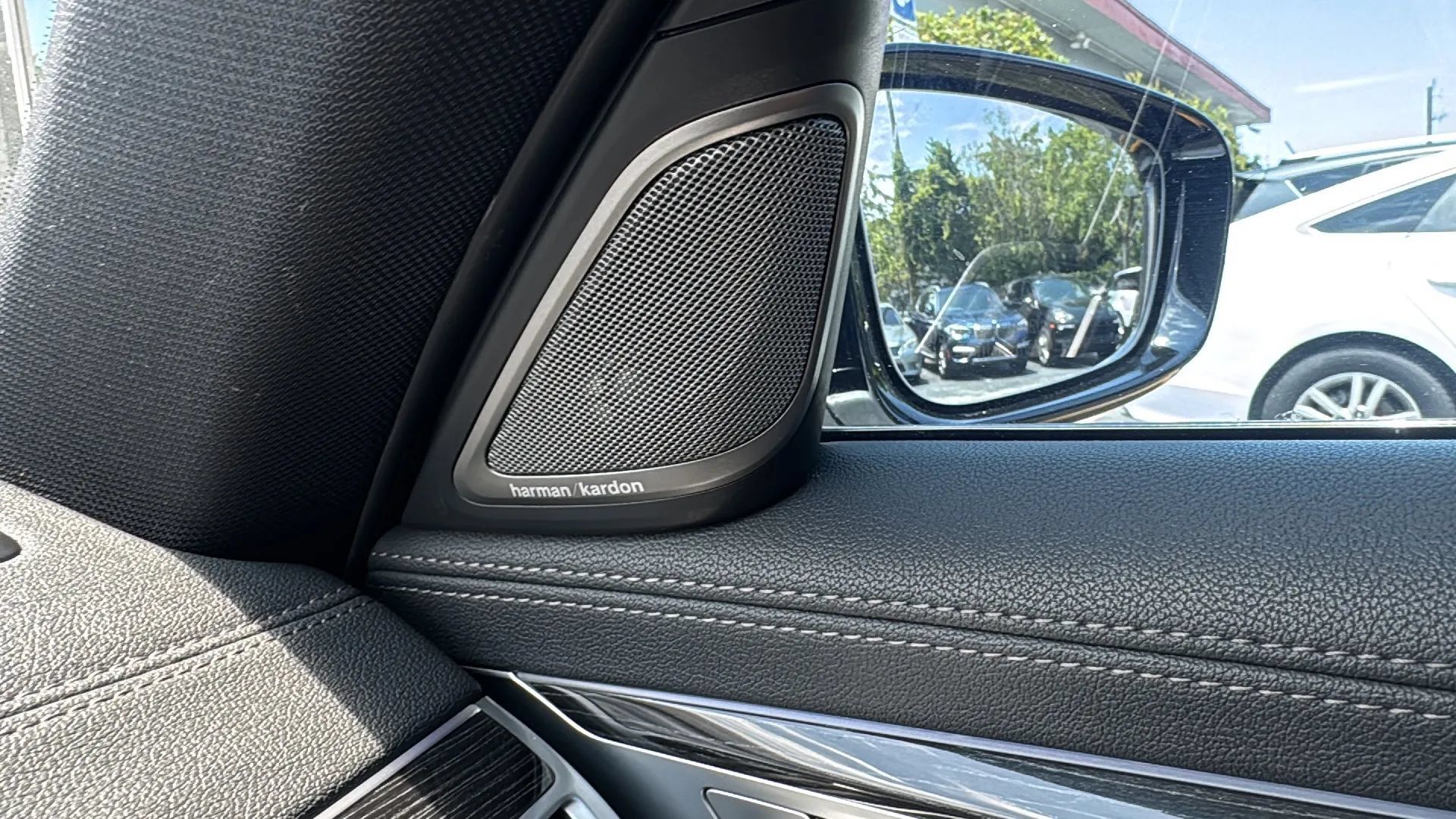 Used 2019 BMW 740i w/ M Sport Package RWD image 55
