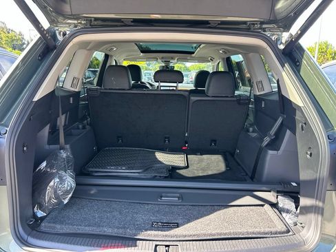 Certified 2026 Volkswagen Atlas SE w/ Panoramic Sunroof Package FWD image 52