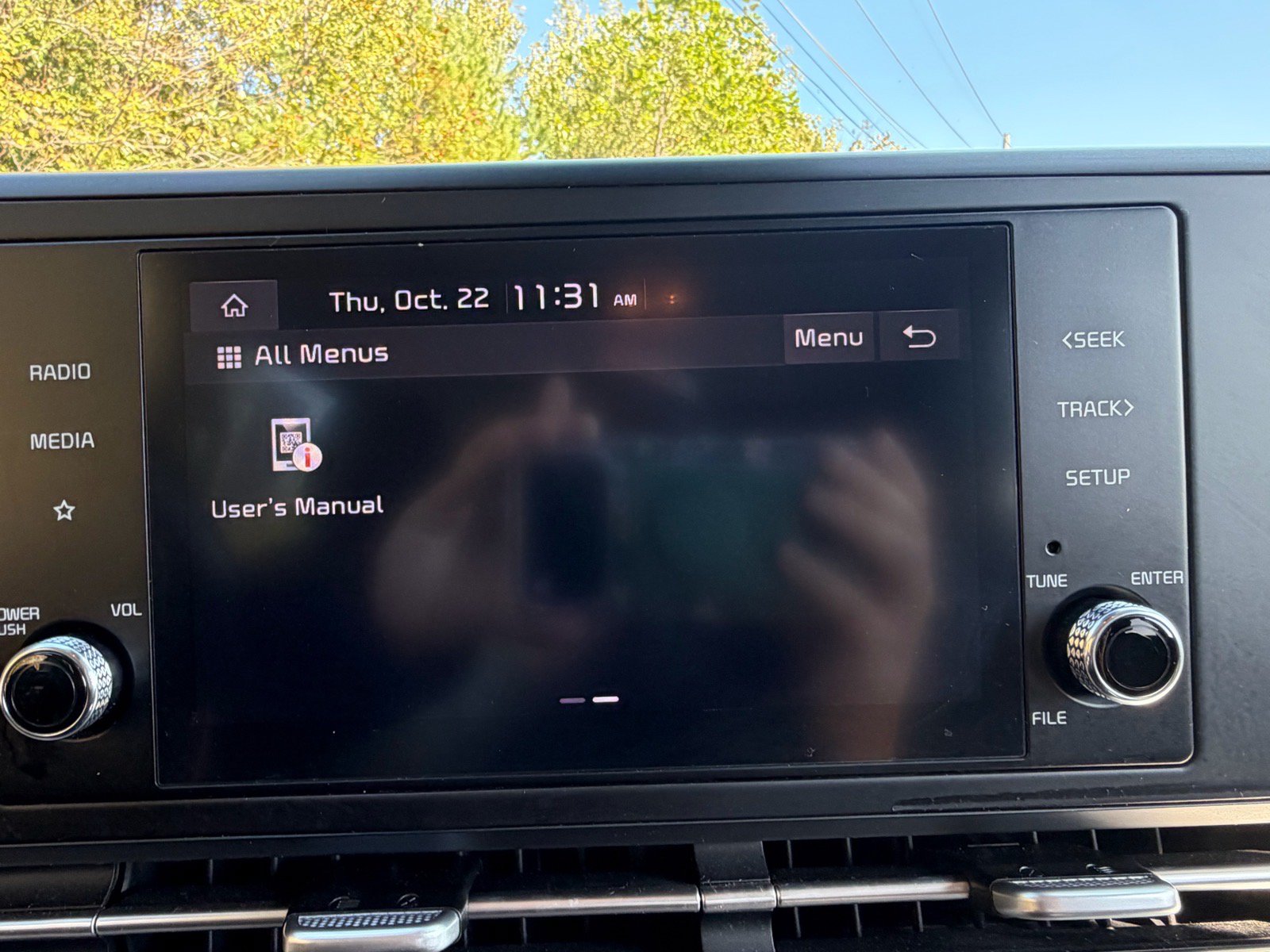 Used 2024 Kia Carnival LX FWD image 36