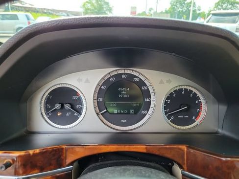Used 2010 Mercedes-Benz GLK 350 4MATIC image 14