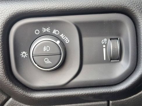 New 2025 RAM 2500 Big Horn w/ Safety Group image 20