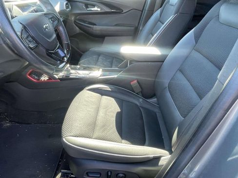 Used 2023 Chevrolet TrailBlazer RS image 12
