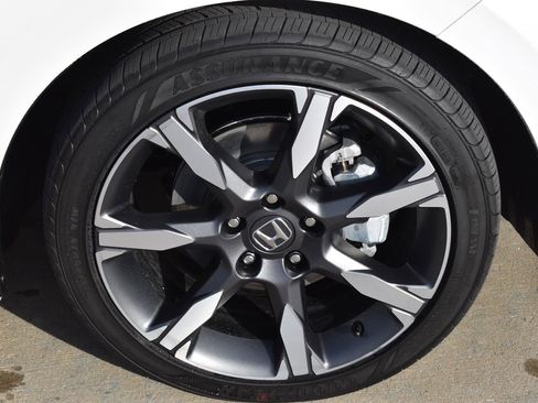 Used 2025 Honda Civic Sport Touring image 12