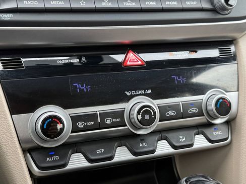 Used 2019 Hyundai Elantra Value Edition image 16