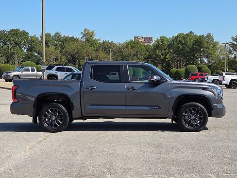 Used 2024 Toyota Tundra Platinum AWD/4WD image 6