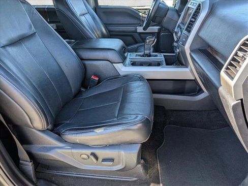 Used 2020 Ford F150 Lariat RWD image 21