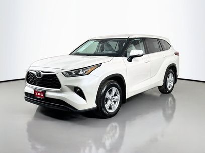 Used 2020 Toyota Highlander LE