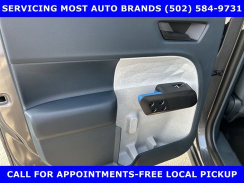 New 2025 Ford Maverick XLT image 13