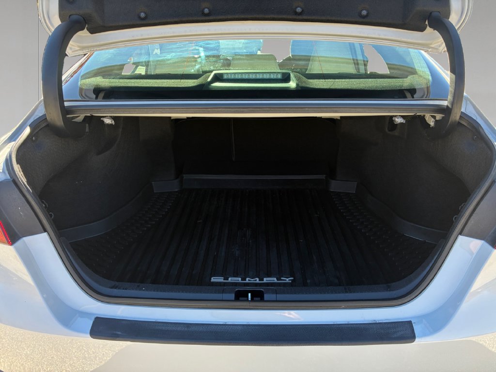 Used 2024 Toyota Camry SE w/ Cold Weather Package FWD image 20
