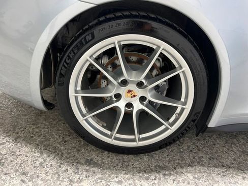 Used 2014 Porsche 911 Carrera 4 image 50