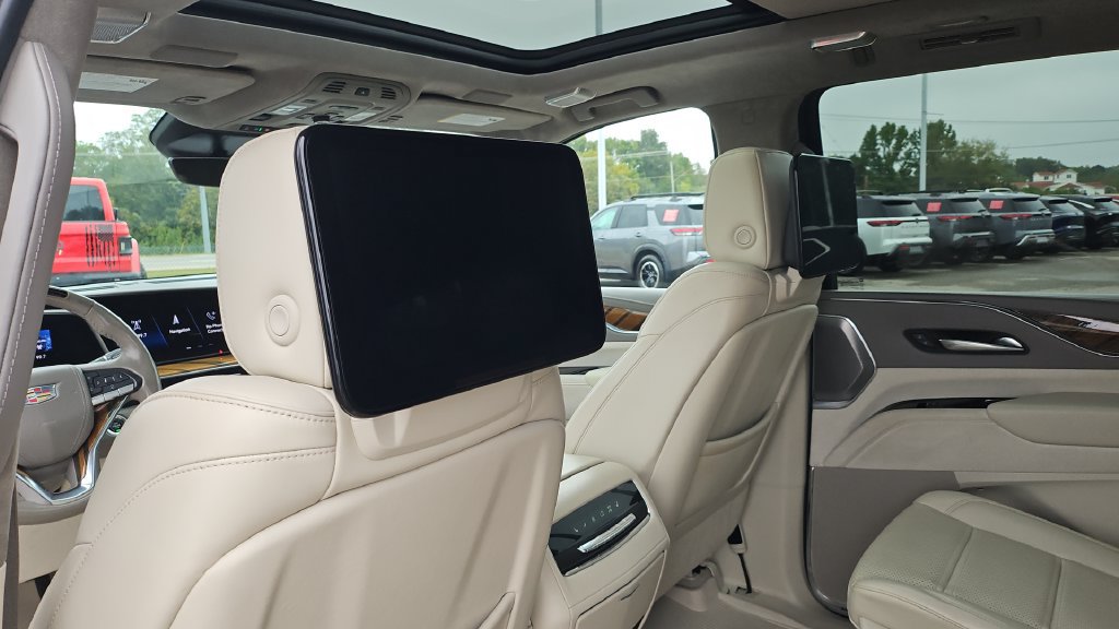 Used 2021 Cadillac Escalade ESV Premium Luxury Platinum AWD/4WD image 7