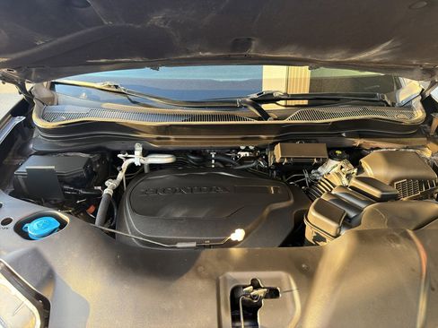 Used 2021 Honda Pilot Special Edition image 5