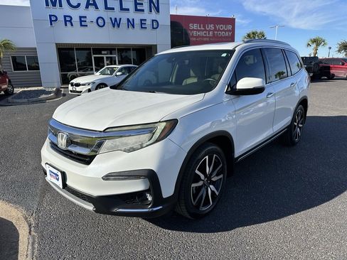 Used 2021 Honda Pilot Touring image 2