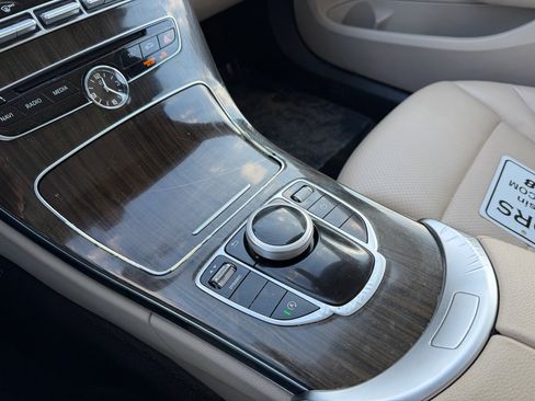 Used 2017 Mercedes-Benz C 300 4MATIC Sedan image 14