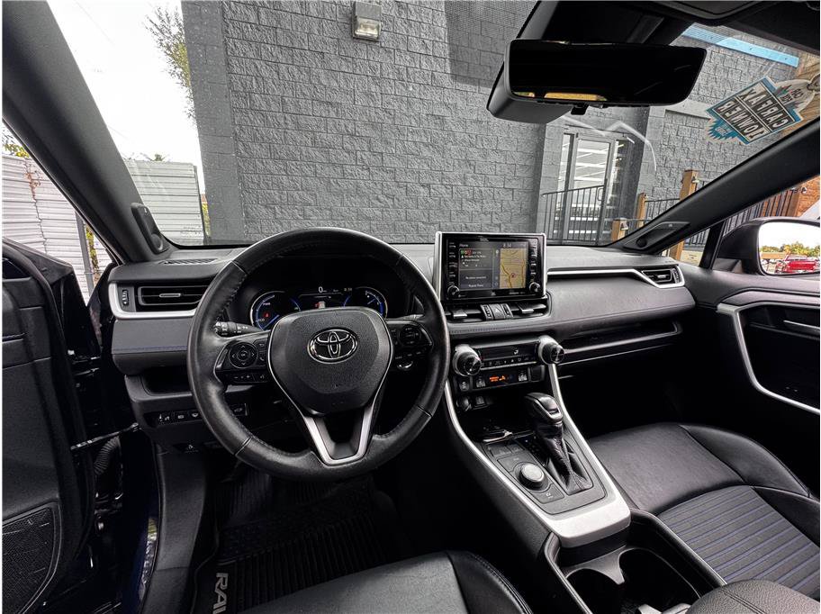 Used 2021 Toyota RAV4 XSE AWD/4WD image 14