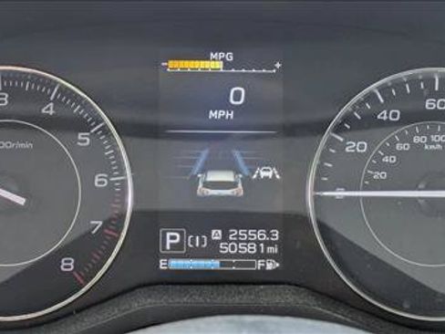 Used 2022 Subaru Impreza 2.0i Limited w/ Popular Package #2 AWD/4WD image 11