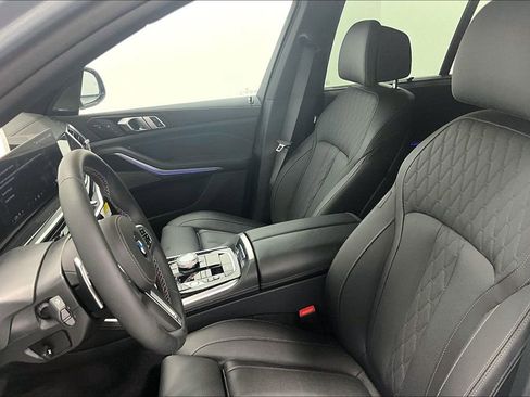 New 2025 BMW X5 M60i image 12