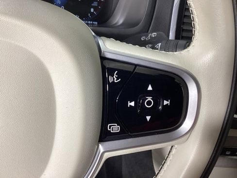 Used 2020 Volvo XC90 T6 Inscription w/ Protection Package image 30