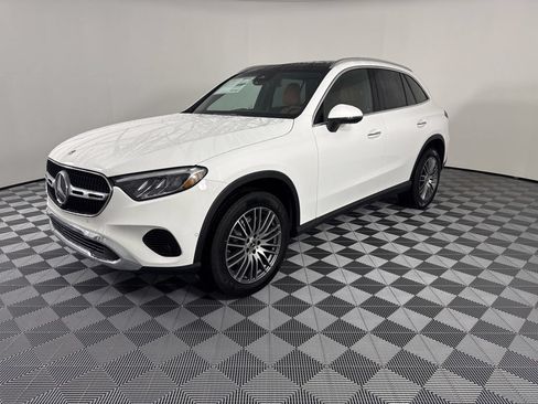 Certified 2026 Mercedes-Benz GLC 300 4MATIC image 8